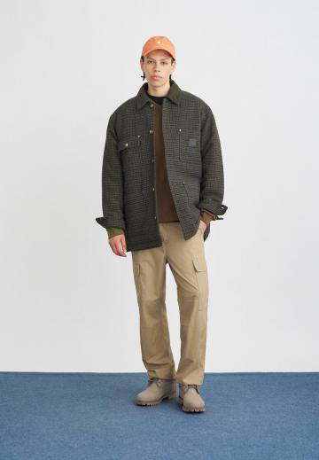 Короткое пальто