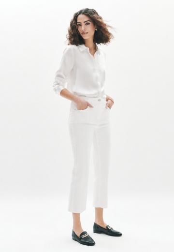 Короткие джинсы