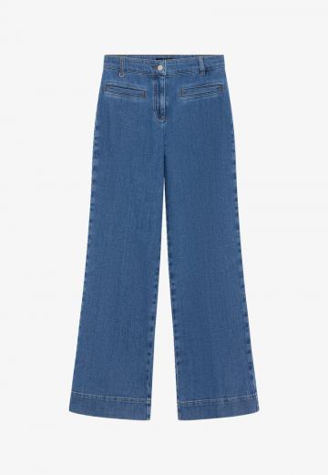 Клешеные джинсы