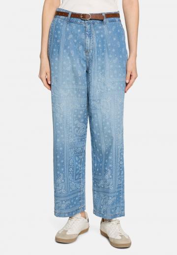 Свободные джинсы