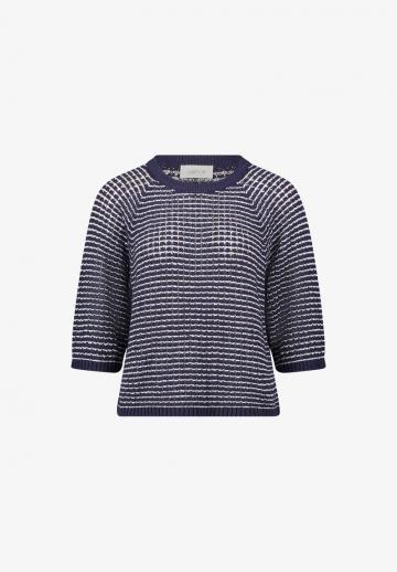 Пуловер с рукавом три четверти