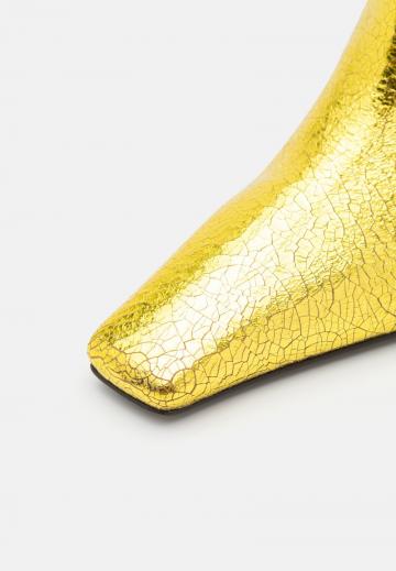 Ботинки челси