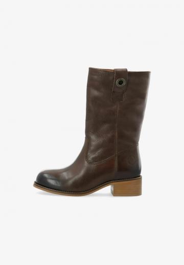 Зимние ботинки