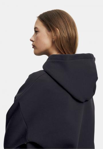 Пуловер с капюшоном