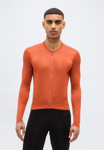 Спортивная форма