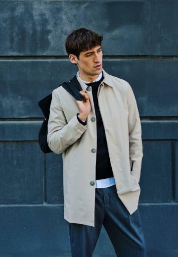 Короткое пальто