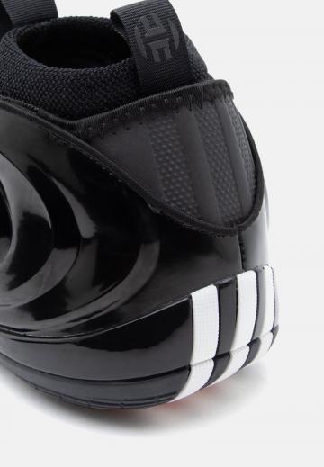 Баскетбольные кроссовки