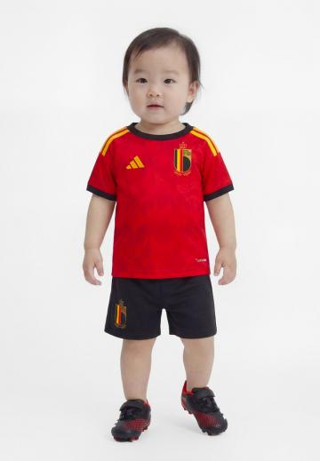 Спортивные шорты