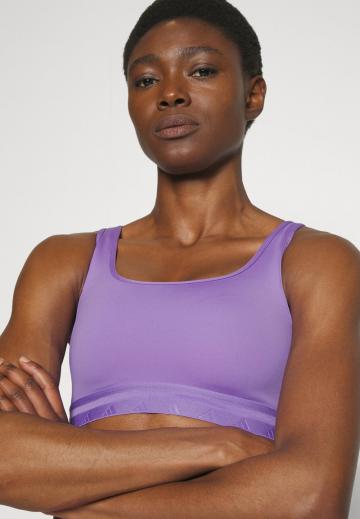 Бюстгальтер без косточек