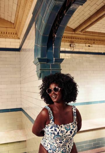 Слитный купальник