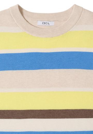 Пуловер в полоску