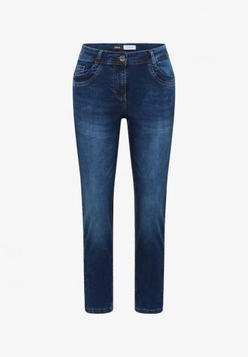 Короткие джинсы