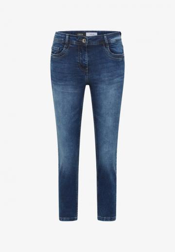 Короткие джинсы