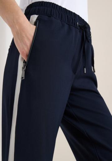 Спортивные штаны