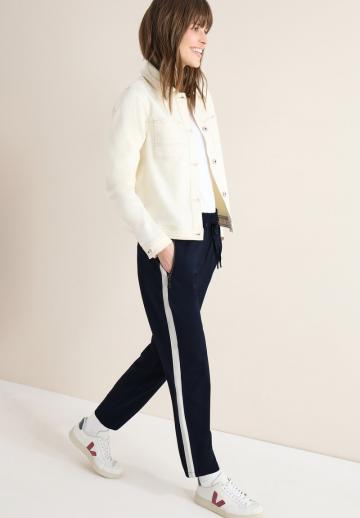 Спортивные штаны