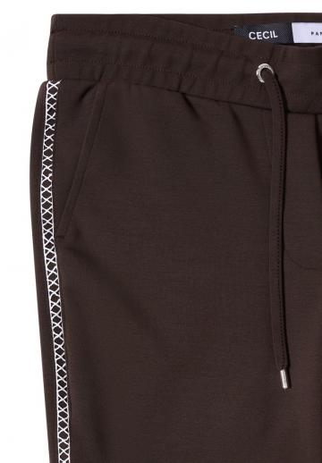 Спортивные штаны