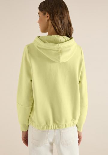 Пуловер с капюшоном