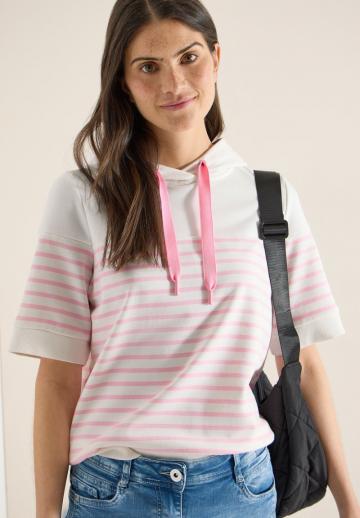 Пуловер с капюшоном