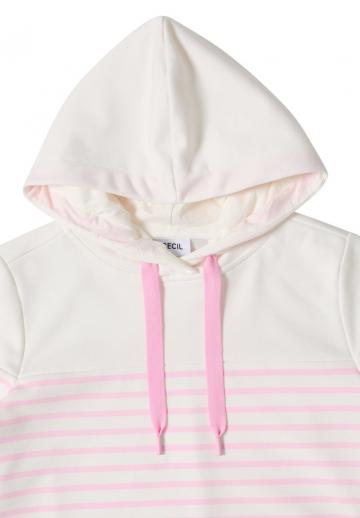 Пуловер с капюшоном