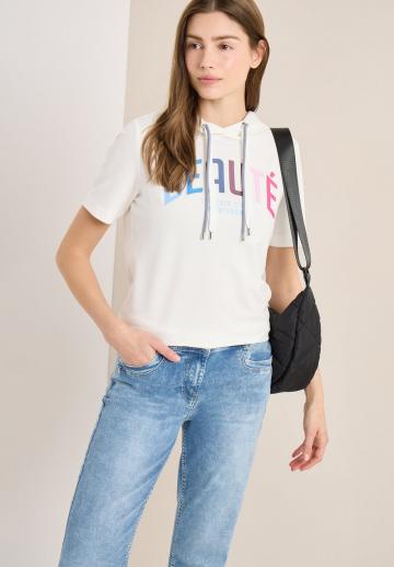 Пуловер с капюшоном