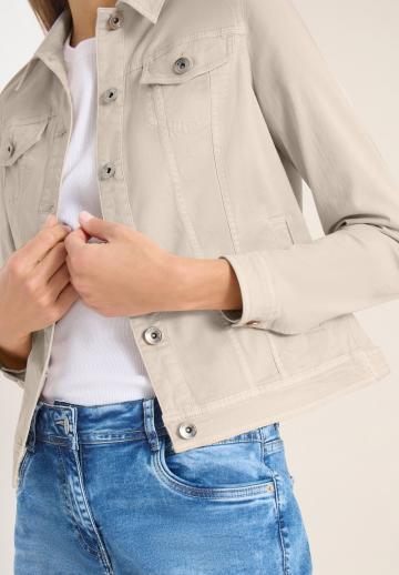 Джинсовая жилетка