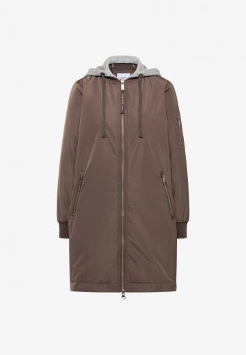 Короткое пальто