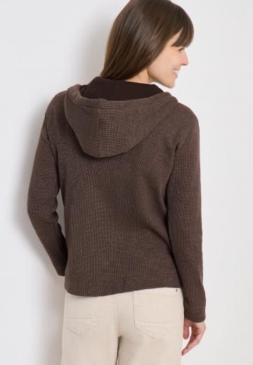 Вязаная кофта
