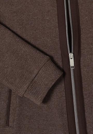 Вязаная кофта