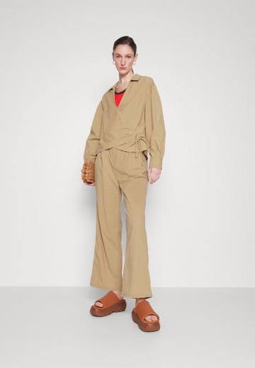 Широкие брюки