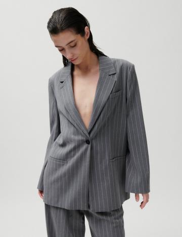 Длинный блейзер