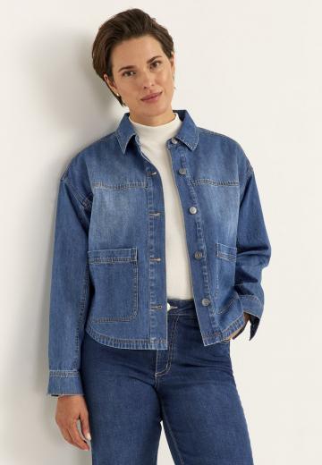 Джинсовая жилетка