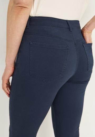 Короткие джинсы