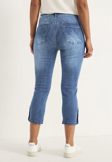 Короткие джинсы