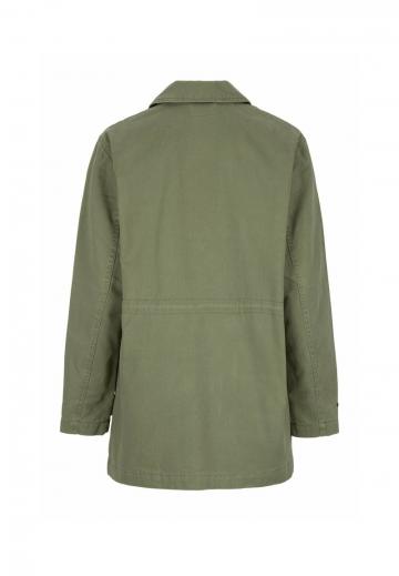 Куртка с накладнымит карманами