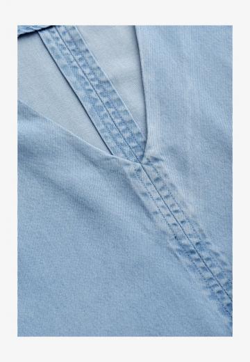 Джинсовая блузка