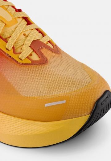 Беговые кроссовки