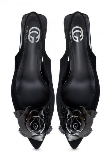 Туфли на высоком каблуке