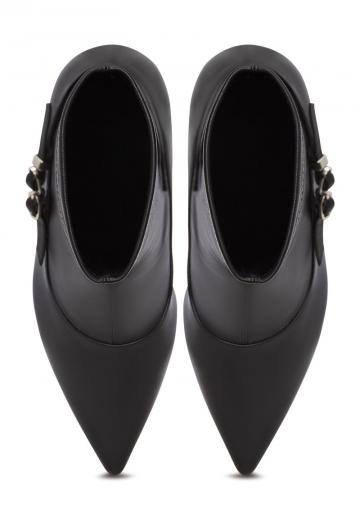 Полусапожки на высоком каблуке