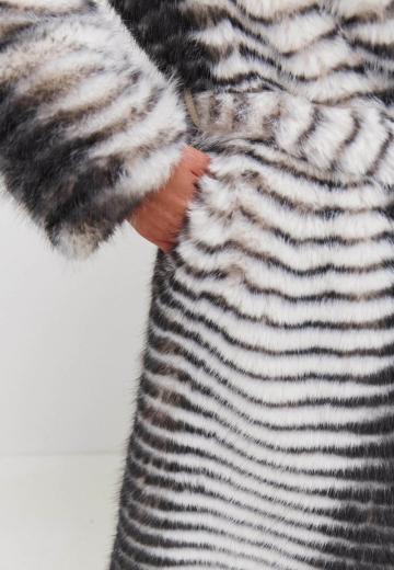 Пуховой жилет