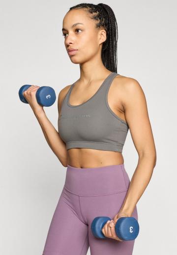 Спортивный бюстгальтер