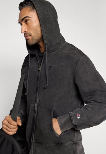 Спортивная кофта