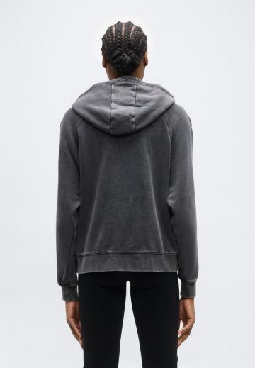 Спортивная толстовка