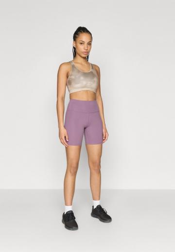 Спортивный бюстгальтер