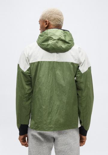 Куртка-дождевик