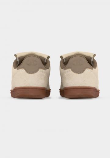 Тренировочные кроссовки