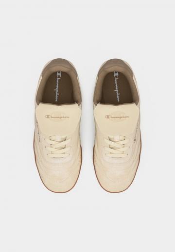 Тренировочные кроссовки