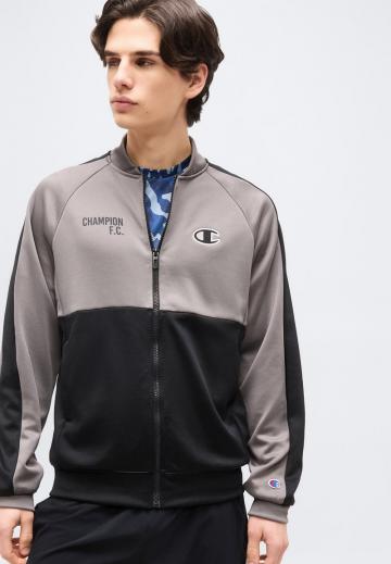 Спортивная куртка