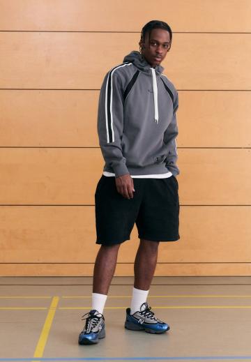 Спортивная кофта