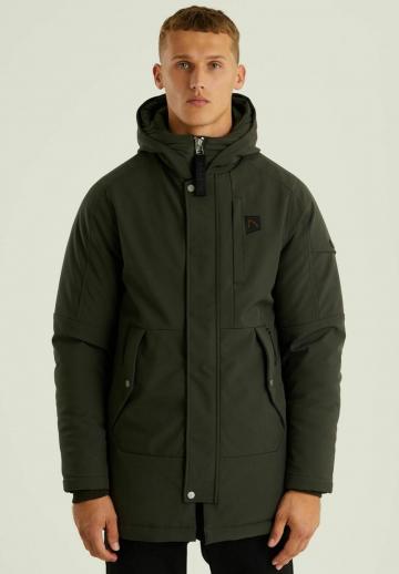 Зимняя куртка