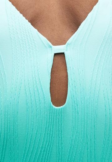 Слитный купальник